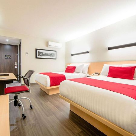 Comfort Inn Delicias Zewnętrze zdjęcie