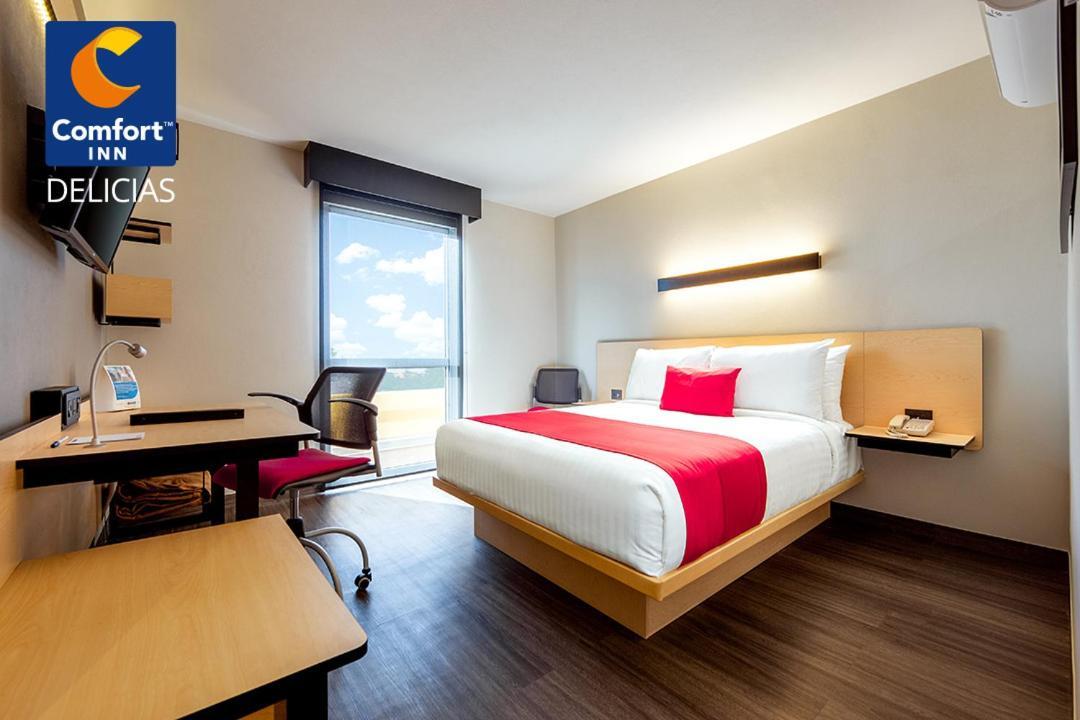 Comfort Inn Delicias Zewnętrze zdjęcie