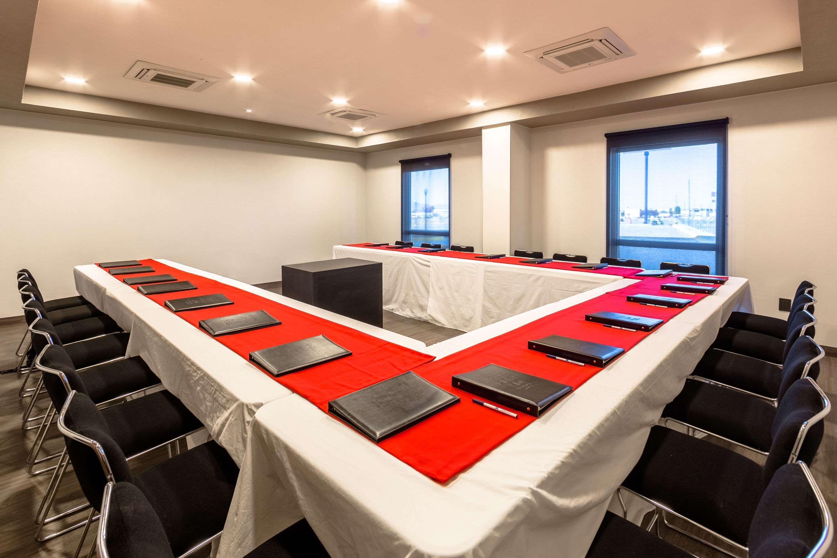 Comfort Inn Delicias Zewnętrze zdjęcie