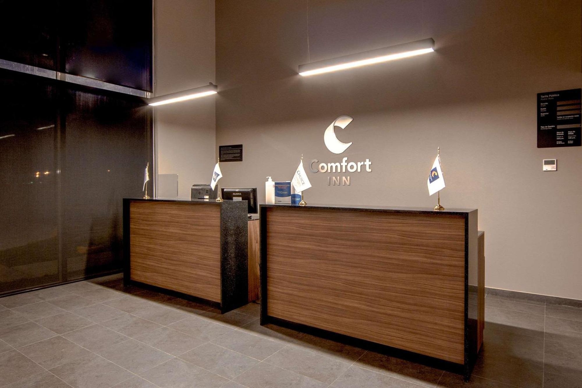 Comfort Inn Delicias Zewnętrze zdjęcie