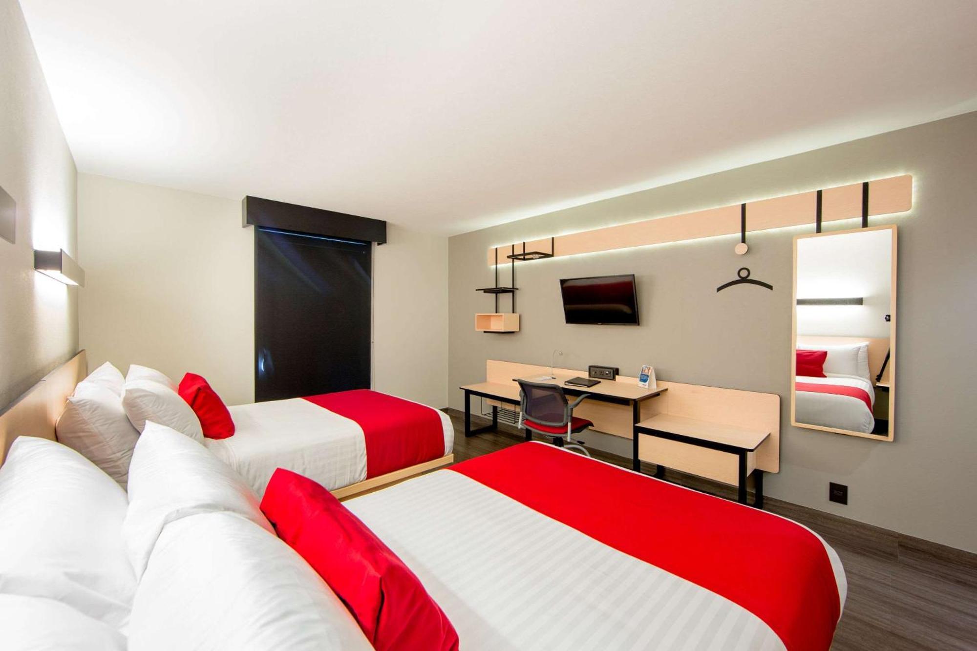 Comfort Inn Delicias Zewnętrze zdjęcie